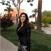 Laureata in giurisprudenza si offre per Insegnamento di italiano latino greco materie giuridiche ed anche x tutte le materie per studenti delle scuole di elementari e medie inferiori